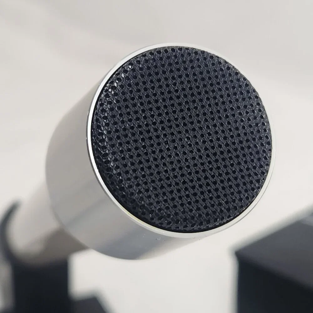 Sony F-98 Cardioid Microphone with Stand & Case Wired